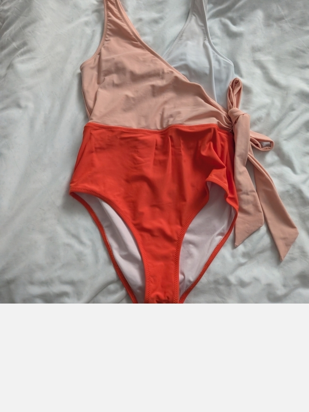 Cupshe Colorblock One-Piece Swimsuit in Peach Bright Orange Excellent Conditon
